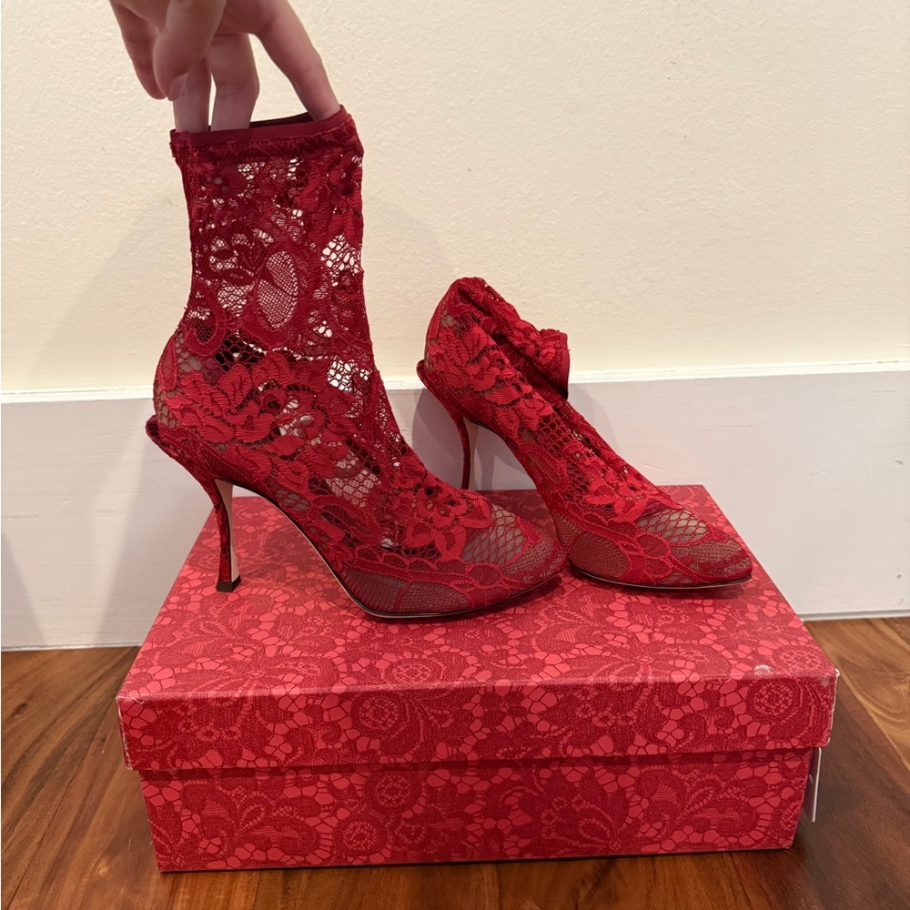 Dolce & Gabbana Coco Heeled Ankle Boots In Red size 37